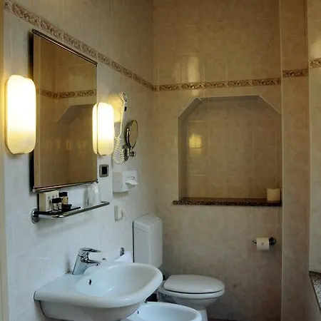 Button Hotel Parme