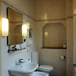 Button Hotel Parma