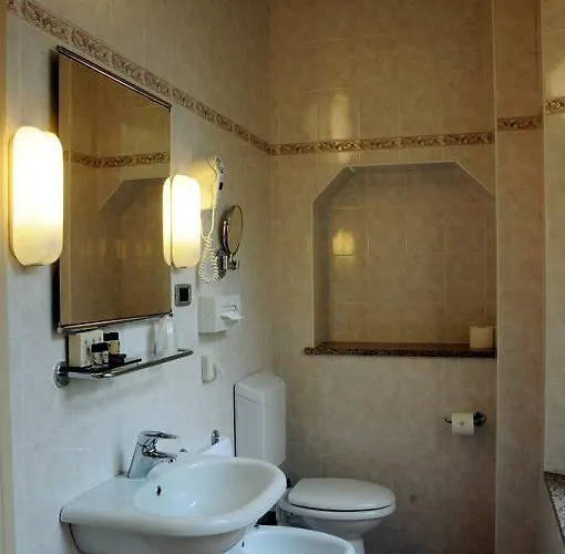 Button Szálloda Parma