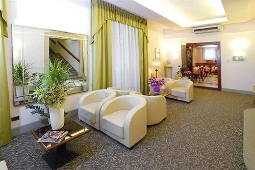 Button 3* Парма